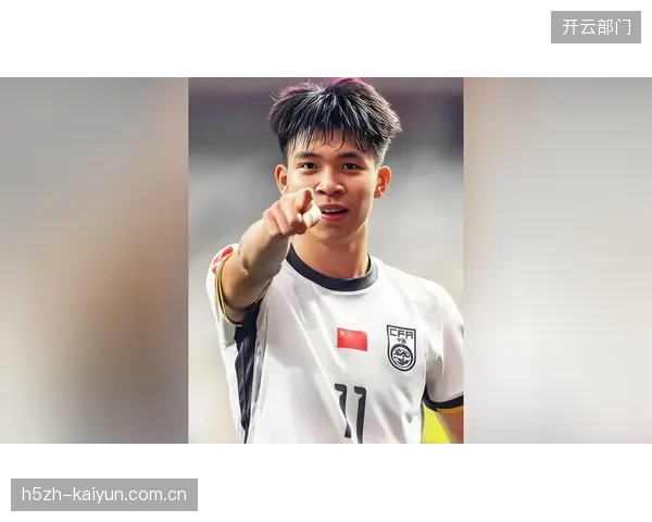 小将王钰栋半程打入5球，成为2026赛季U23球员中的一大亮点。